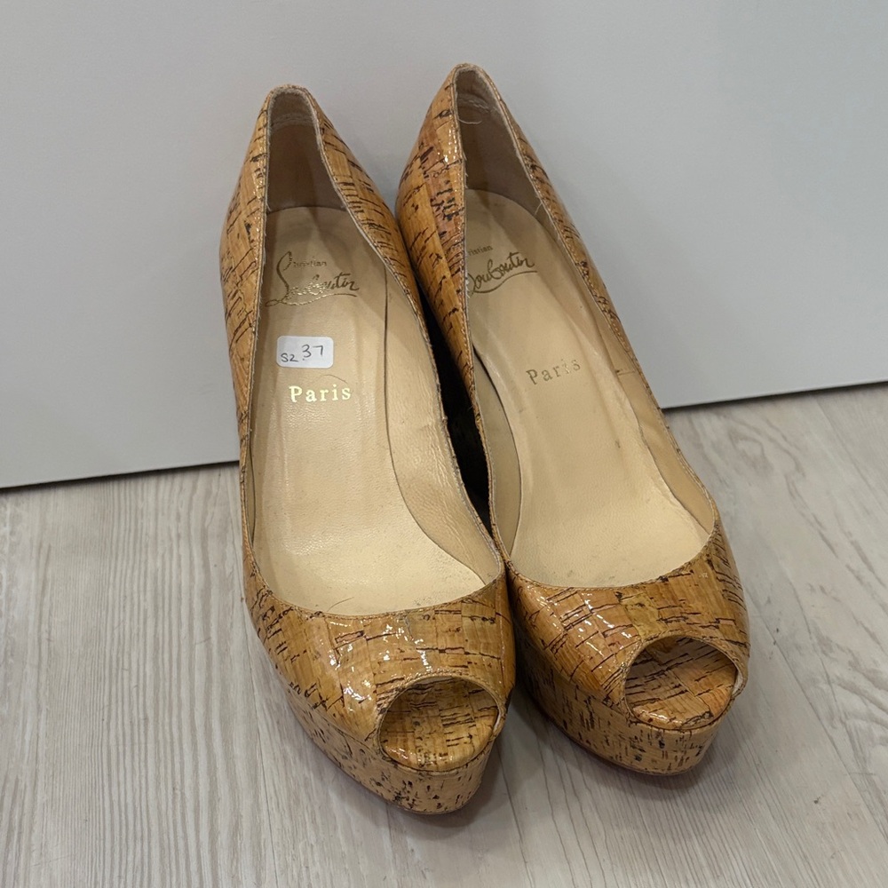 Christian Louboutin Peep-Toe Platform/wedges